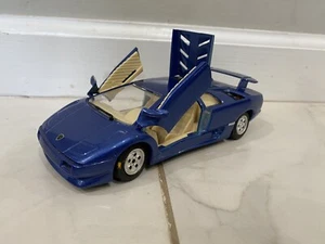 BURAGO LAMBORGHINI DIABLO 1990 VIP COLLECTION 1/24 BLUE - Picture 1 of 8