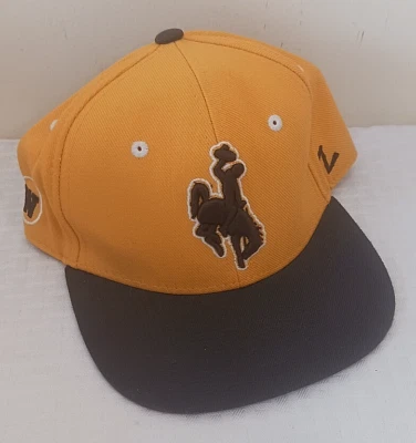 Vintage WYOMING COWBOYS Fitted Zephyr Z Hat Cap Size 7-1/8 Pokes Football Allen - Image 1 of 3