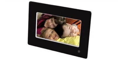 CORNICE DIGITALE CON TELECOMANDO DISPLAY LCD 7" 16/9 RIS. 480 x 234 GBC AP265005 - Immagine 1 di 4
