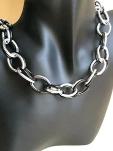 Collana Girocollo in Alluminio Doppia Maglia Argento e Nera 13.6x 9.7mm - Foto 1 di 9