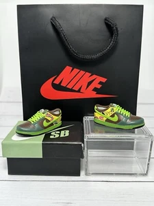 NikeSB Dunk Sneaker Schlüsselanhänger mit Schuhkarton 3D Geschenk/Charm hochwertig - Bild 1 von 9