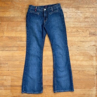 Pantalones de mezclilla vintage acampanados de pierna para mujer talla pequeña 28" cintura Y2K tiro bajo Tommy Hilfiger Foto 1 de 4