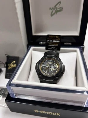 G-SHOCK 20th Anniversary Limited 200pcs 18K Gold Titanium Solar - MRG-8000G-1AJF - Image 1 of 4