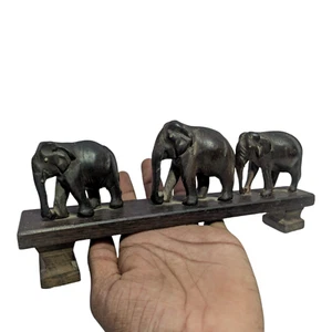 1900's Old Antique Rose Wood / Ebony Hand Craved Wooden 3 Elephant Bridge Statue - Picture 1 of 10