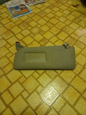 OEM 2000-2006 BMW X5 E53 Sun Visor Shade Left Driver - 51168258021 - Used Foto 1 de 4