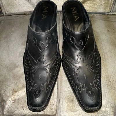 Zapato/bota sin cordones MIA para mujer estilo occidental Phoenix cuero rebelde negro talla 7M Foto 1 de 4