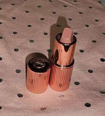 Charlotte Tilbury Kissing Lipstick - ICON BABY - Nude Pink 1.1g 0.03oz Mini NWOB - Image 1 of 2