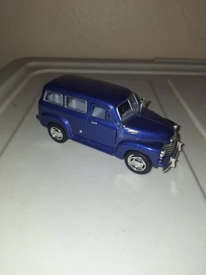 1950 Chevrolet  Surburban School Bus 1/36  Blue - Image 1 of 4