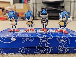 Boxed Vintage Sega Sonic Hedgehog Figures Set - Original 90's by Tomy - Rare! - Picture 1 of 11