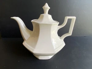 Johnson Brothers Heritage Tea Pot Ironstone 5 Cups VTG EUC England Made - Imagen 1 de 5