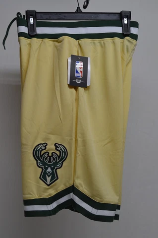 New NBA Giannis Antetokounmpo #34 Milwaukee Bucks CREAM Men's Shorts Size SMALL Cover