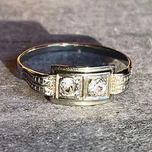 SPLENDIDE BAGUE ANCIENNE ART DECO OR BLANC ET SAPHIRS BLANCS - Imagen 1 de 6