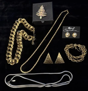 Designer MONET Jewelry SIGNED Lot Of 7 Pieces  - Picture 1 of 14