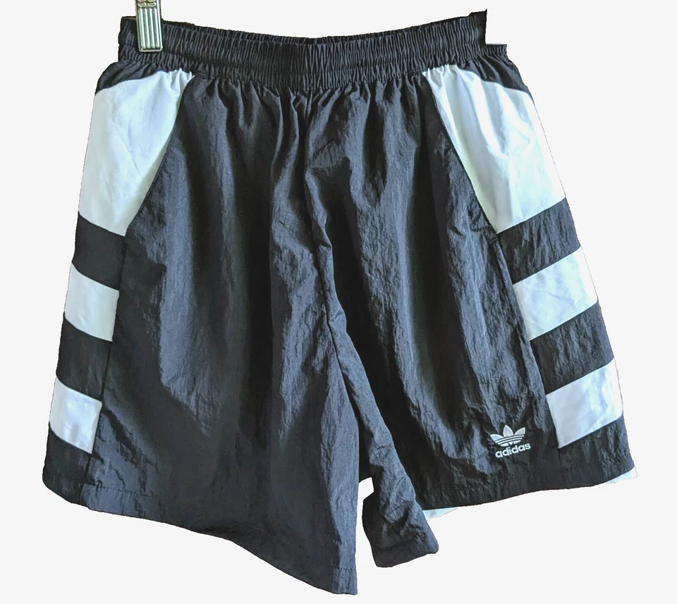 Nuevo Adidas Mujer Logo Pantalones Cortos XS Estilo Retro Trifolio Negro Blanco Fútbol Deportes Foto 1 de 4