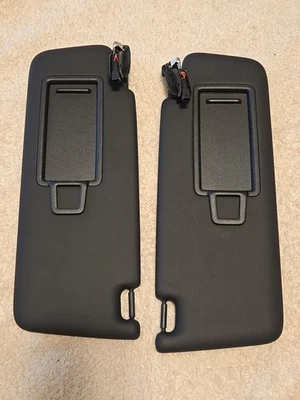 Parasoles europeos Audi A5/A4/S5/RS5 2017-2025 con iluminación izquierda y derecha Foto 1 de 3