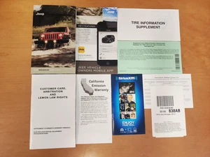 2016 Jeep Wrangler Owner’s Manual - Complete Set - Picture 1 of 1