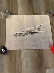 Póster vintage de formación de aviones F/A-18 Super Hornet 20" x 16" - Imagen 1 de 4