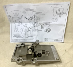 Emerson Fisher Arced Feedback Assembly Y-01NO for DVC6200 Positioner S Steel - Photo 1/10