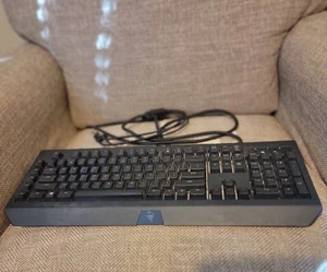 Razer Blackwidow Chroma V2 GAMING KEYBOARD RZ03 0203 Green Switches - Picture 1 of 3
