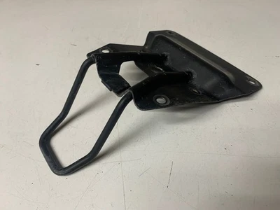 04-08 Jaguar X Type Hood Safety Latch Striker Plate Bracket - Image 1 of 2