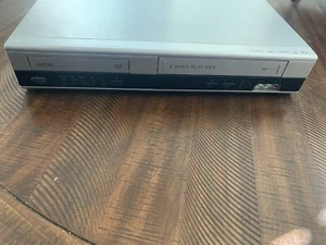 RCA DRC6350N DVD/VHS Combo Player No Remote Works Great 6 Head SEE VIDEO - Picture 1 of 5