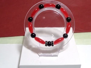 Handgefertigt Rot & Schwarz Achat Edelstein Perlen Stretch Armband 7,25 Zoll - Bild 1 von 3