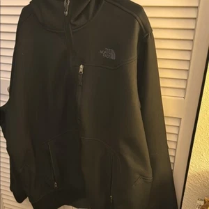 The North Face Black Jacket EUC Authentic 2XL Heavy Warm - Picture 1 of 8