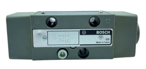 Rexroth Bosch 0 820 224 002 Directional Control Valve Pneumatic✅ - Picture 1 of 10