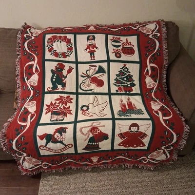 Goodwin Weavers Tapestry Throw Blanket Christmas 48X58- 100% Cotton Red Green - Image 1 of 4