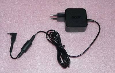 Acer Swift 3 SF314-54 Notebook Netzteil W15-045N4B REV:02 / 19V - 2,37A 100-240V - Bild 1 von 4