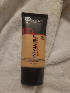 Loreal Paris - 24h wear - Shade 105.5 Gold Beige - Foundation Pro Matte - New - Picture 1 of 3