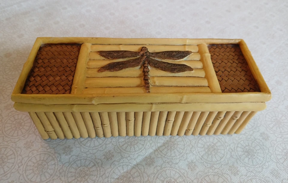 RARA CAJA DECORATIVA LIBÉLULA Y BAMBÚ, VELA YANKEE VINTAGE, COMO NUEVO Foto 1 de 1