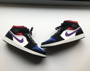 Jordan 1 Mid Lakers for Sale 