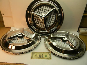 53-19-B; 3 ct. Aftermarket 1950's Fiesta Style Hubcaps, Flipper, waffle - Picture 1 of 4