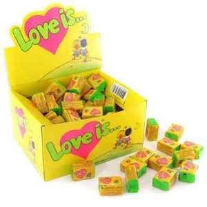 LOVE IS... YELLOW Coconut & Pineapple Flavor 100 Bubble Gums Box - Picture 1 of 5