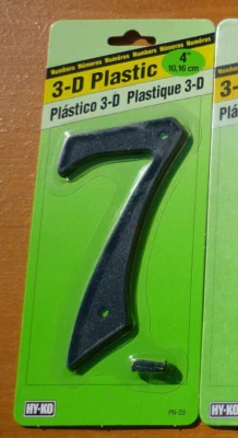 Hy-Ko 4" Black Plastic House Number 7 - PN-29/7 - Image 1 of 2