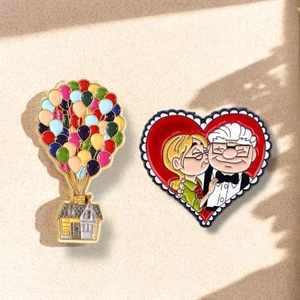 2 prendedores esmaltados de metal Disney Pixar UP Carl & Ellie House Balloon Paradise Falls - Imagen 1 de 6