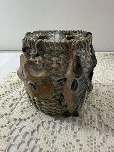 Fisherman Core Fish Basket Toothbrush Holder Resin Fishing Basket Vintage - Picture 1 of 6