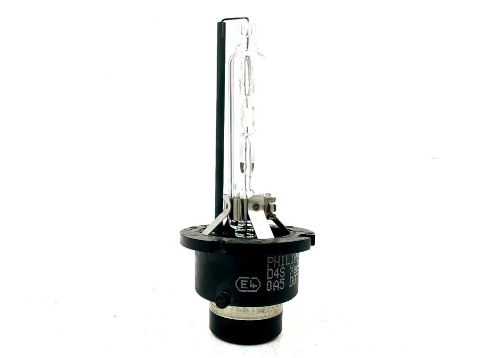 二手原始设备制造商飞利浦 D4S 35W 4300K HID 氙灯灯泡 42402 — 第 1/2 张图片