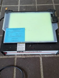 Fotodyne Foto/Convertible UV Transilluminator Model 30-3400 - Kosmetikmängel - Bild 1 von 18