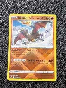 Radiant Charizard 020/159 Crown Zenith Holo casi nuevo - Imagen 1 de 2
