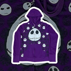 Sudadera con capucha Jack Skellington Disney Pesadilla antes de Navidad M púrpura con cremallera Halloween - Imagen 1 de 9