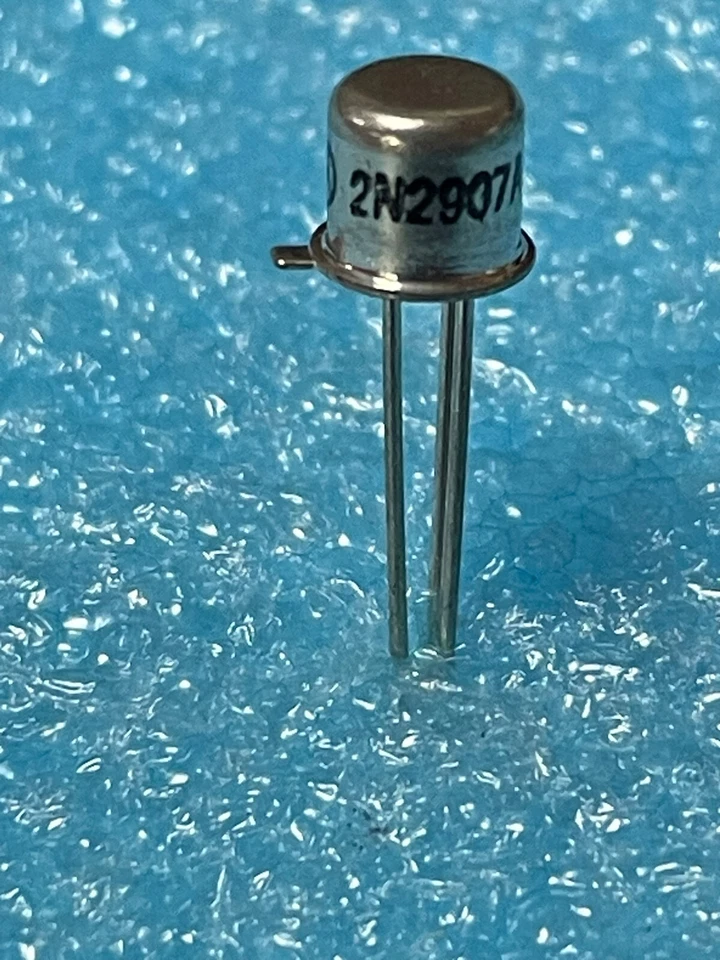 2N2907A Motorola / Transistors / Set of 6 Pcs