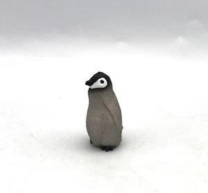 Schleich 42661 EMPEROR PENGUIN CHICK Baby Bird Figure Exclusive - Picture 1 of 3