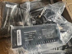 Lot 16x Genuine Lenovo ThinkPad W520 W530 Adapter 45N0116 45N0117 170W 20V 8.5A - Picture 1 of 1