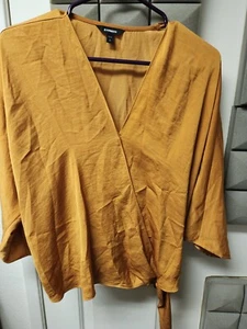 womans blouses large - Picture 1 of 5