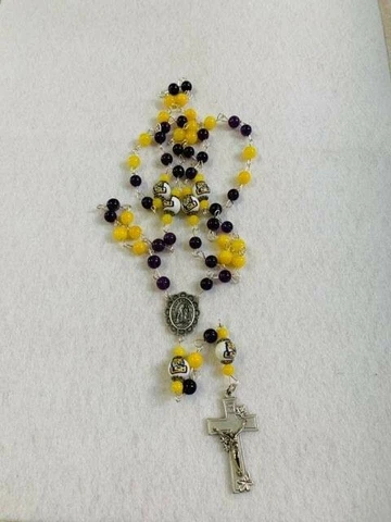 LSU TIGERS ROSARY GLASS BEADED COLLEGE UNIVERSITY NECKLACE LOUISIANA ORNAMENT Cover
