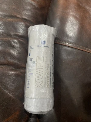 XWFE Refrigerator Replacement Water Filter WithChip -1 PACK - Image 1 of 4