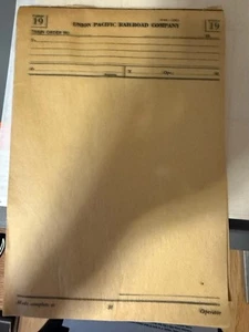 Bundle Of 50 Union Pacific Railroad Order “Flimseys”, Ca. 1950-80s, Train Orders - Picture 1 of 2