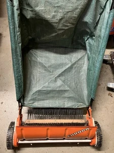 Europa Laub Sammler - Bild 1 von 3